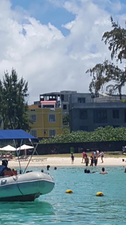 Hotel Chez Johnny - Blue Bay Exterior foto